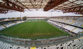 Orogel Stadium-Dino Manuzzi vu des tribunes