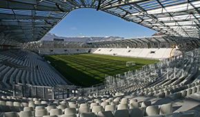Stade des Alpes vu des tribunes